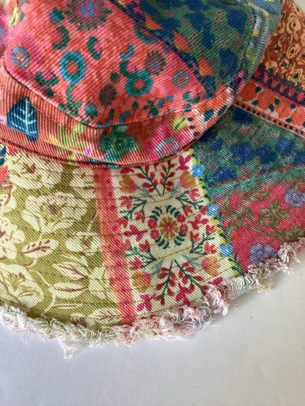 Natural Life Sandy Days Bucket Hat Watercolor Patchwork Boho Festival Hippie - Picture 13 of 14